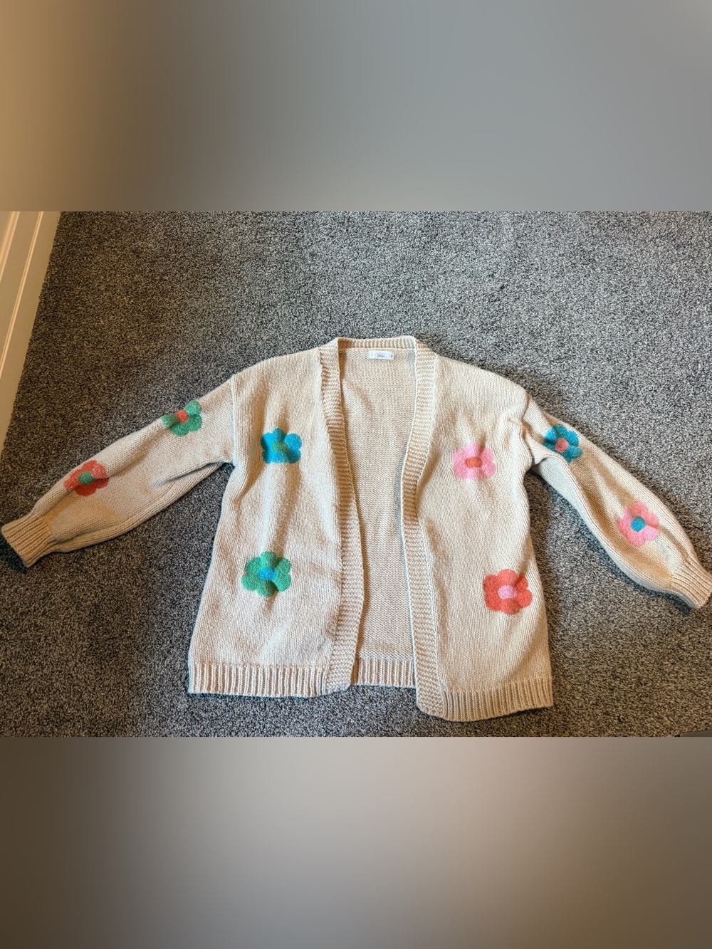 Cream Open-Front Floral Appliqué Cardigan